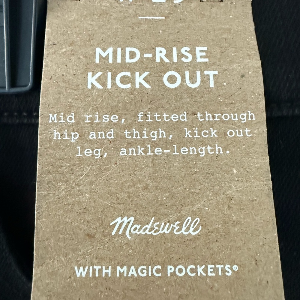 NWT Madewell Mid-Rise Kick Out Ankle Length Black Women’s Jeans - Picture 6 of 9